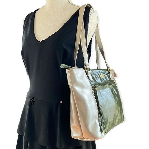 Aurielle Leather Silver & Green Purse - Picture 4 of 8